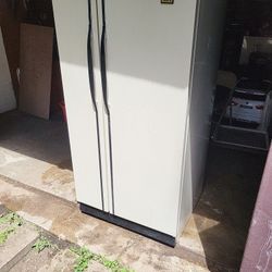 Norge Refrigerator