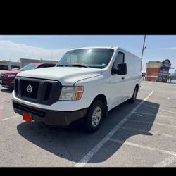 Nissan NV  1500 ,, Año 2014