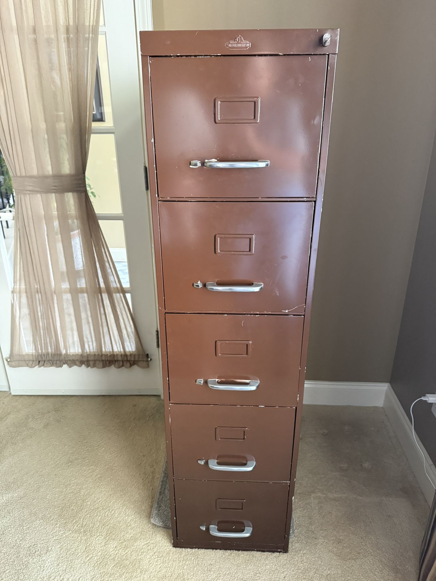Metal 5 Drawer File Cabinet With Key