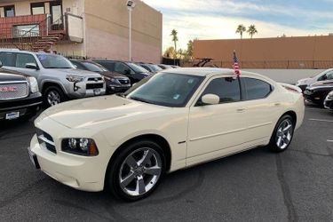 2008 Dodge charger RT mint condition! 50 K miles! Rare color eggshell white pearl