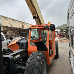 9k 42’ Reach Forklift Runs Well, OBO 
