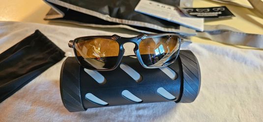 Oakley Badman NIB Polarized (Pewter/Tungsten) OO6020-02 - 100% Authentic