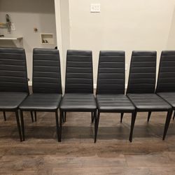 6 CHAIRS 