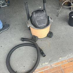 RIDGID vacuum 23 gallons 