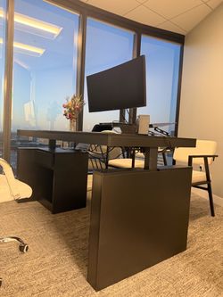 Black Rising Desk
