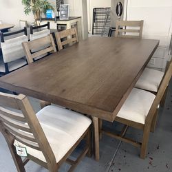 Messssaa == Comedoreeeesss == dininggggg set == in stock == Disponibl