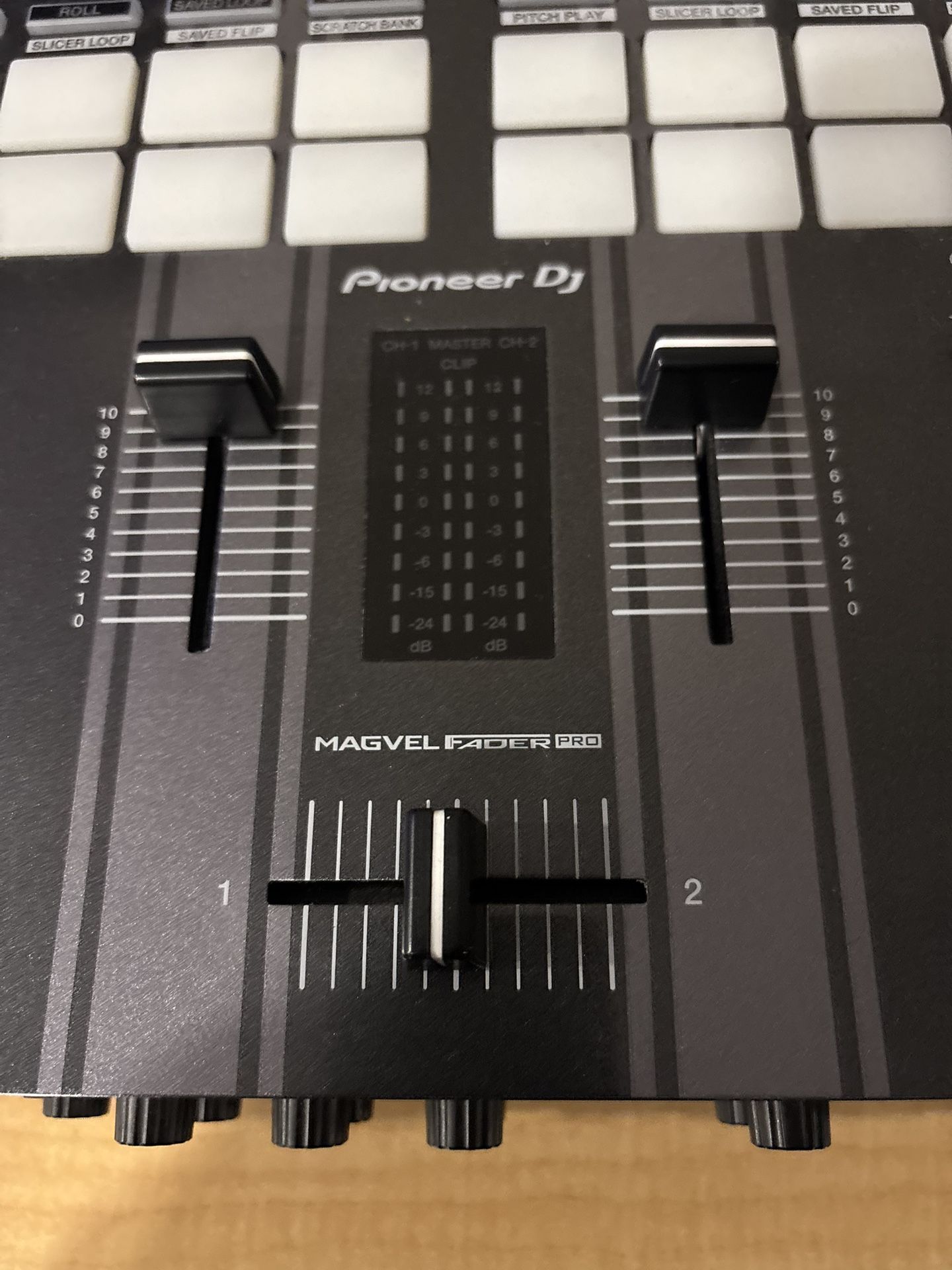 Pioneer DJ DJM S11 SE Limited Edition Mixer