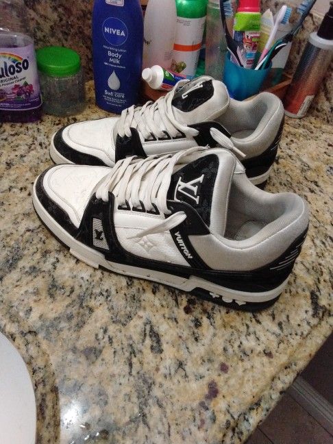 Lv Shoes