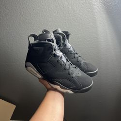 Jordan 6 Retro “Chrome“