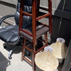 Chair And Bar Stools , 2 Lamps .