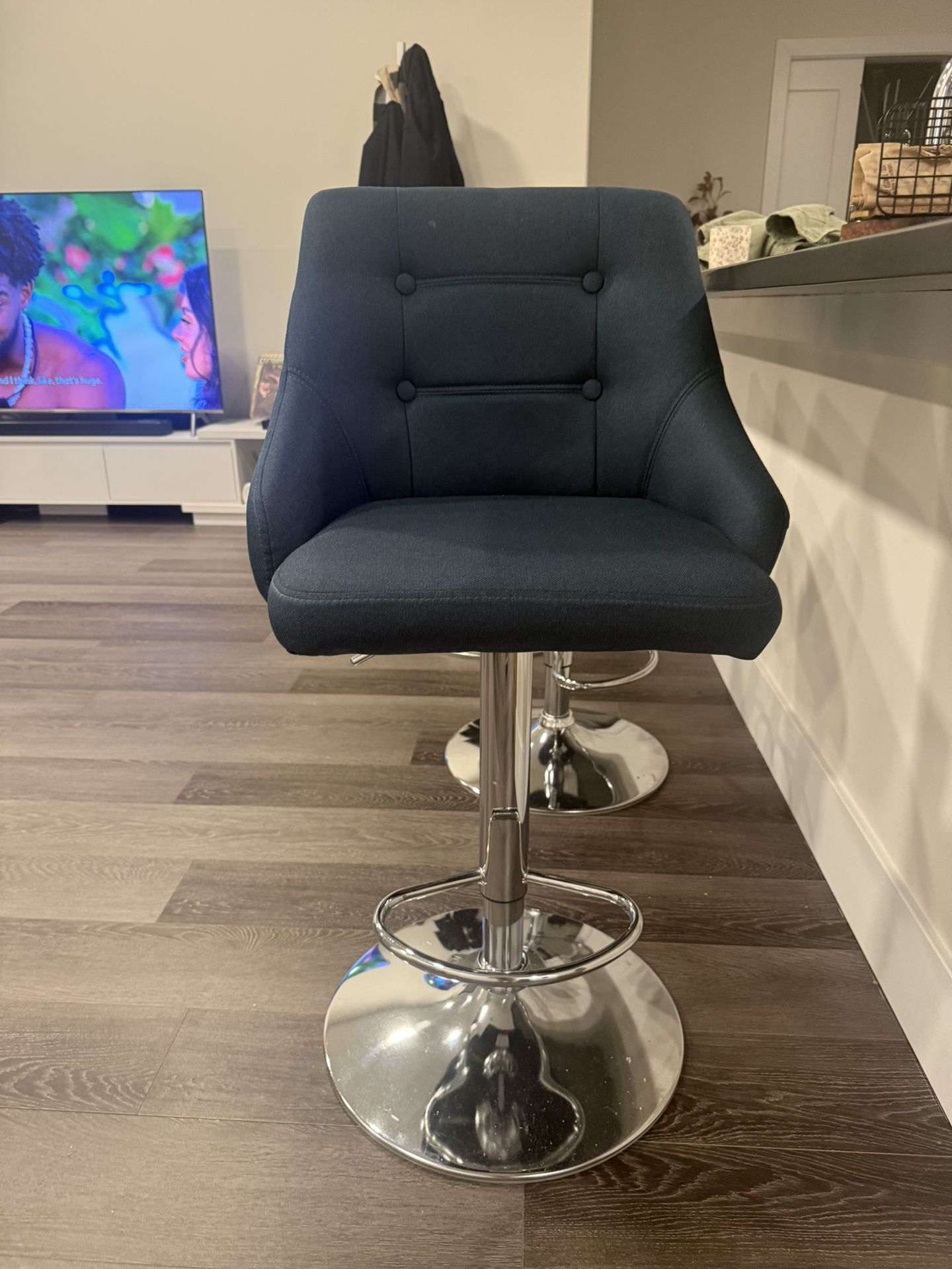 3 Barstools For Sale 