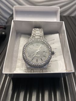 Audemars Piguet (AP)(moissanite)