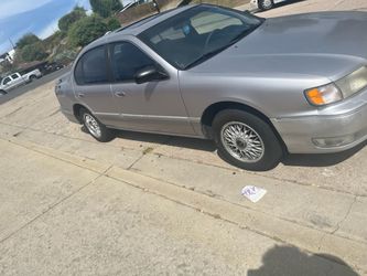 1996 Infiniti I30