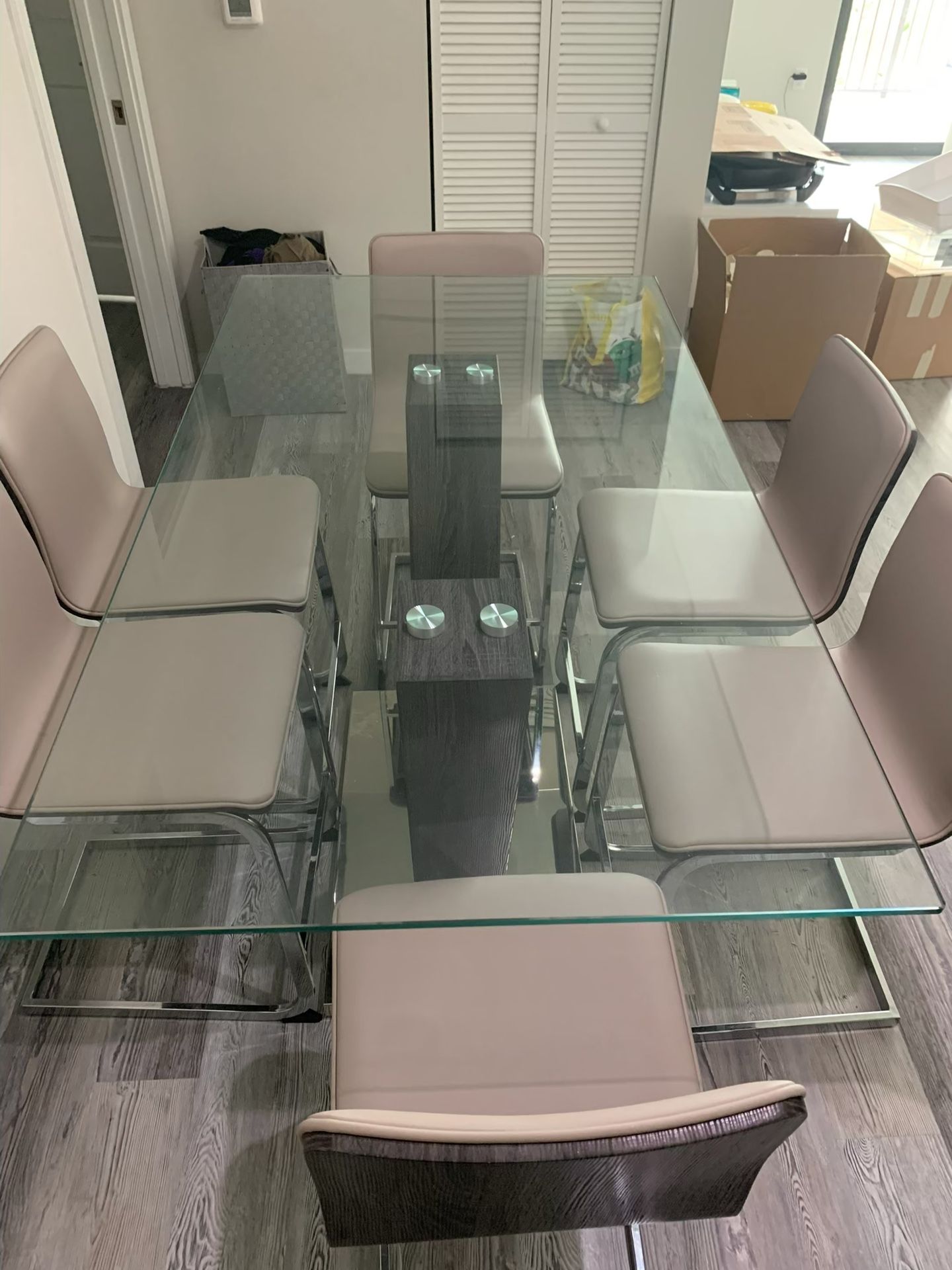 6 Chairs And Table