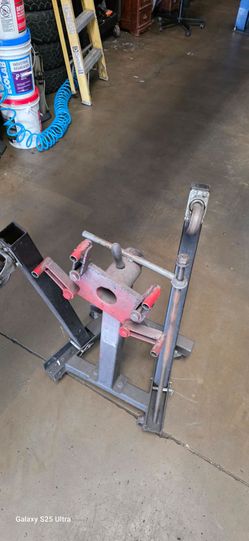 Engine stand