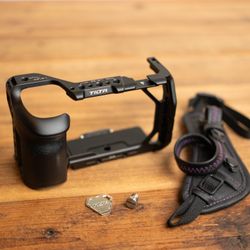 Tilta Sony ZV-E1 cage with Altura Photo camera hand strap smallrig