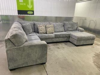 Large Gray Sectional Sofa with Chaise