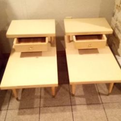 2 End Tables With Drawers 