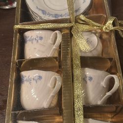 Drink Set New Each Set For $12