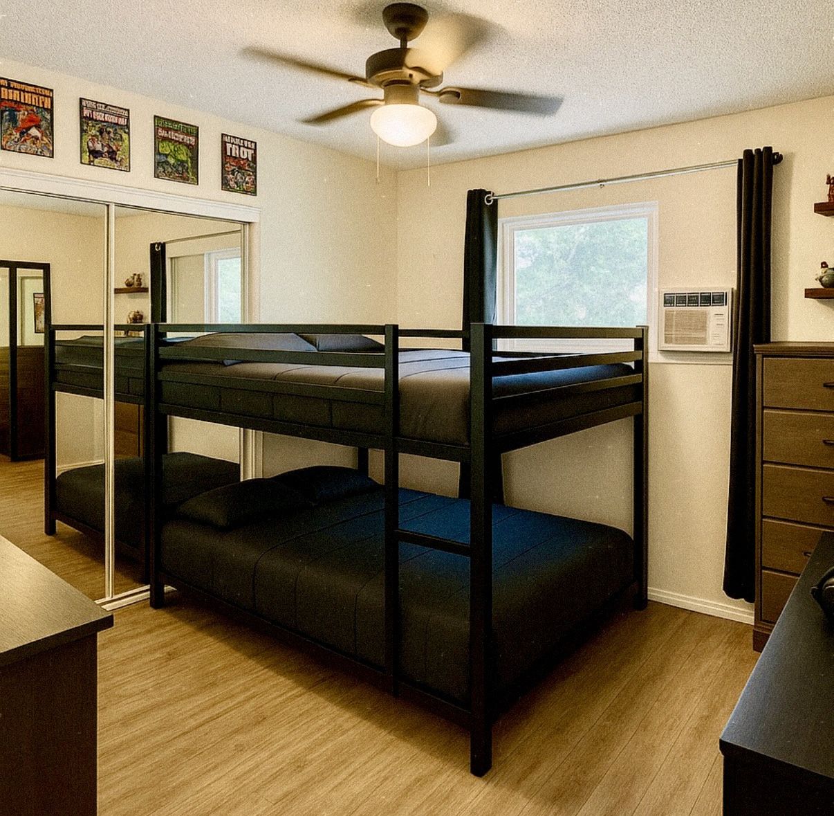 BUNK BED
