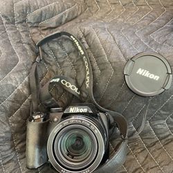 Nikon Coolpix P90