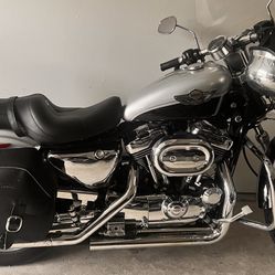 2003 classic Harley Davidson 1200anniversary classic 1200 custom