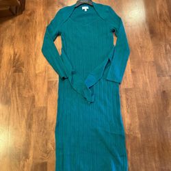 New Sofia Vergara Sweater Dress Shipping Available 