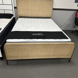 Queen Size Bed Frame Solid Wood 🪵 