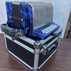 Accordion Fever Tono SOL