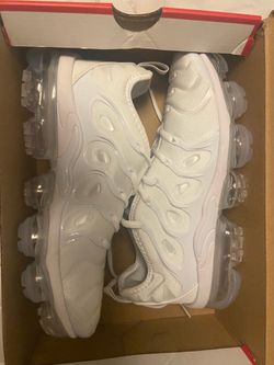 1of1 white vapor maxes