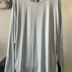 Men’s Shirt/ Excellent Condition 