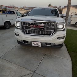 2017 GMC Denali 94,500 Miles