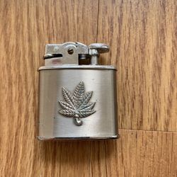 VINTAGE LIGHTER