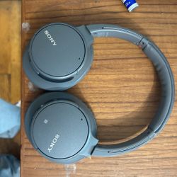 Sony Noise Cancelling Headphones 