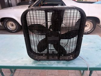Holmes 3-Speed Box Fan – Works Great – $12