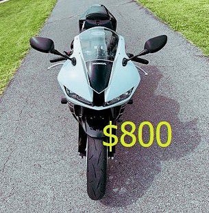 Photo 2015 Honda CBR 600RR clean$8OORuns and drives very smooth