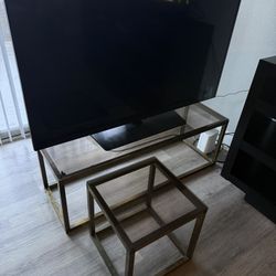 Modern TV Stand 