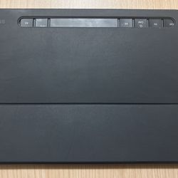 Samsung Galaxy Tab S8 and Tab S7 Cover Keyboard Slim, Tablet Screen Protector, Lightweight, Mobile Workstation