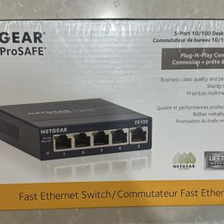 Netgear FS105 ProSafe Business Class Quality — 5 Port 10/100 Fast Ethernet Unmanaged Switch