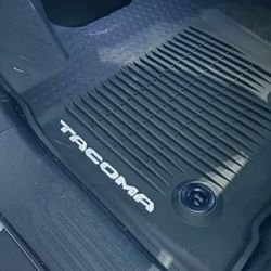 Tapetes Originales Nuevos Para Toyota Tacoma Del 2024 En Adelante