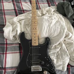 Fender Stratocaster Player Series 2020 MIM Black Electric Guitar