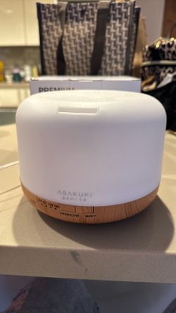Essential oil diffuser