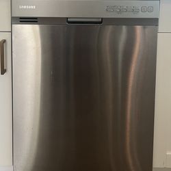 Samsung Kitchen Appliances Refrigerator, microwave, Stove, Dishwasher 