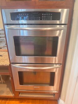 Frigidaire Professional Series Double Wall Oven