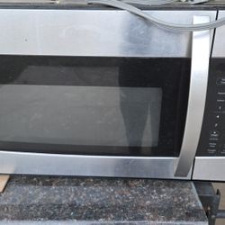 Microwave OVER STOVE