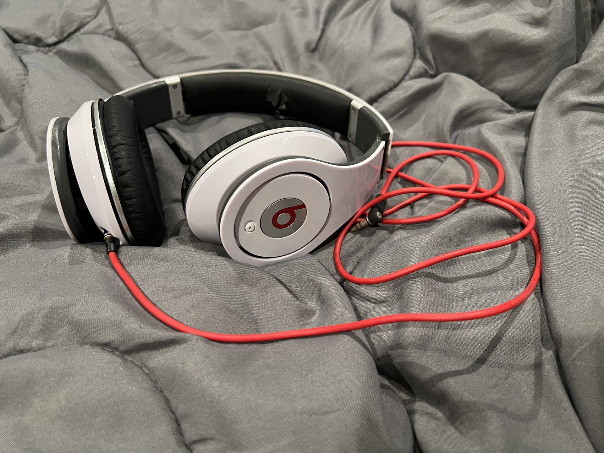 Monster Beats By Dr. Dre Studio Over Ear Headphones