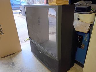Big Screen Oldie But Works Great