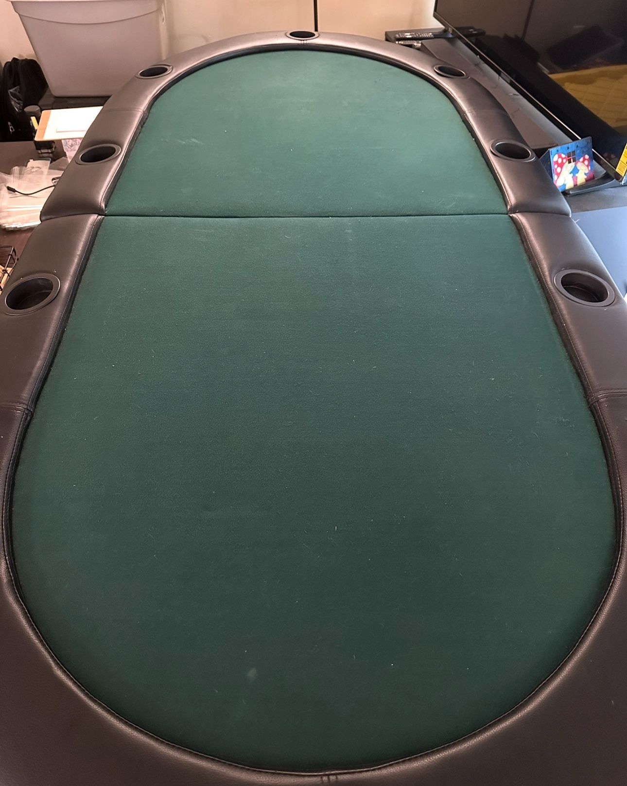Poker Table