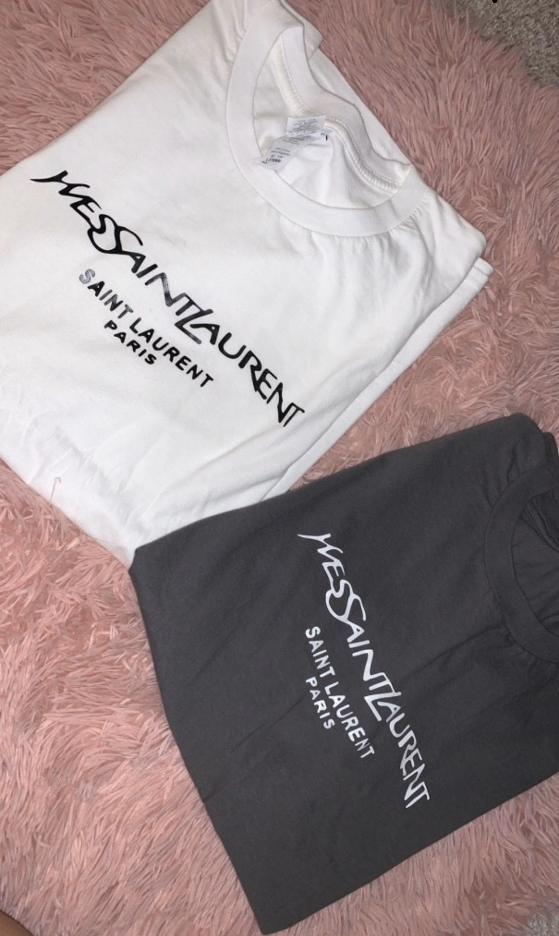 Yves Saint Laurent T-shirts