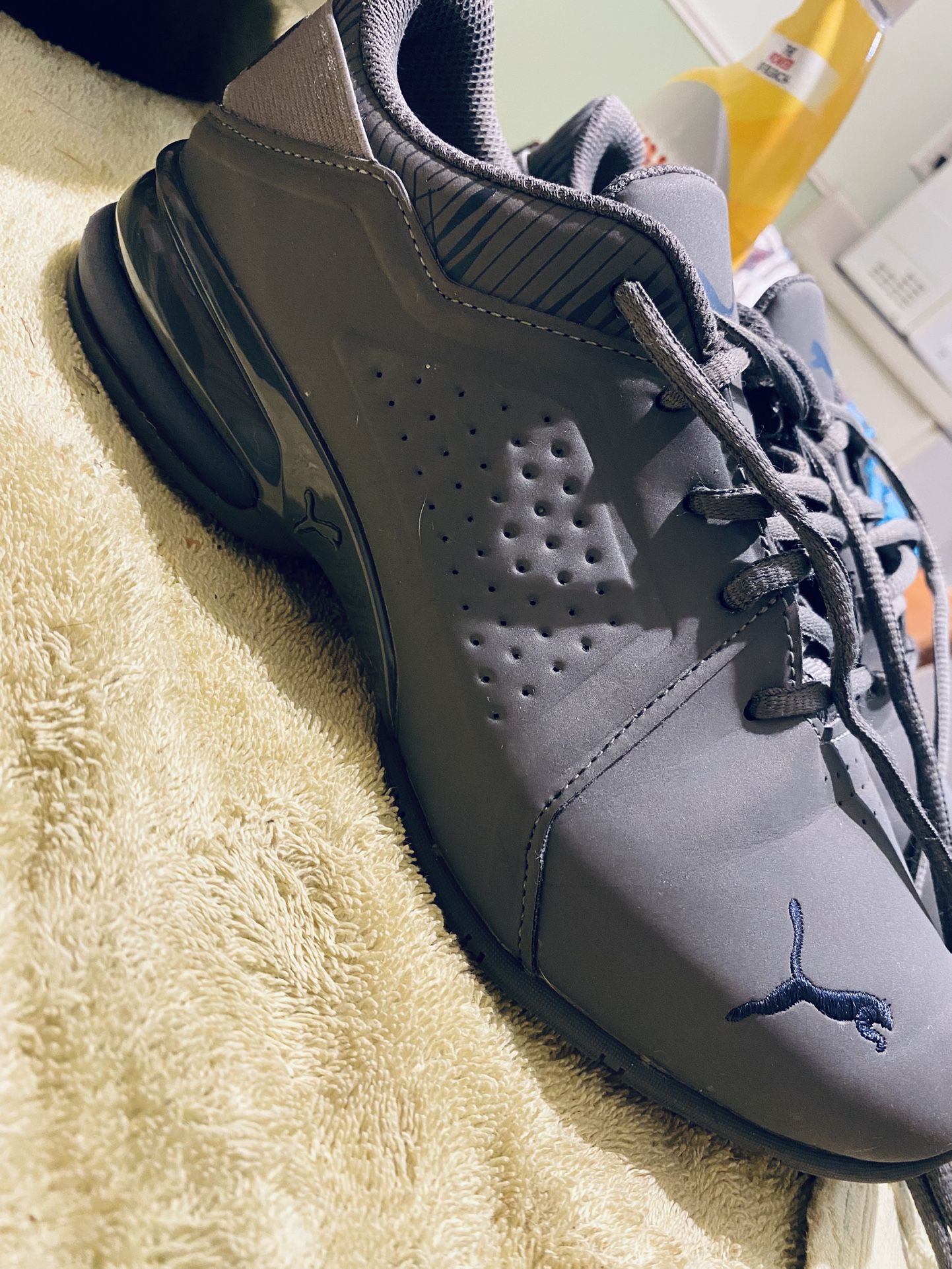 Running Shoes